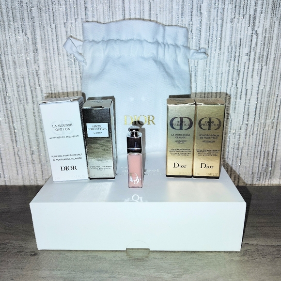 Dior Prestige 7 Piece Skincare Mini Set - Picture 2 of 2